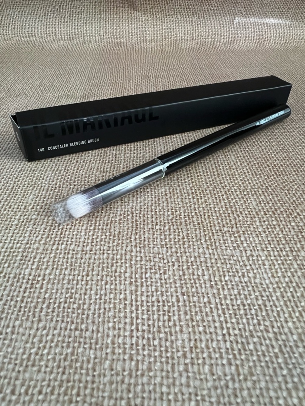 NIB concealor brush